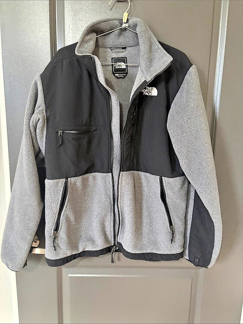 The North Face Denali Jacket Men's Black & Gray Fleece Size Medium